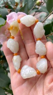新疆和田玉白玉籽料金蟾手链